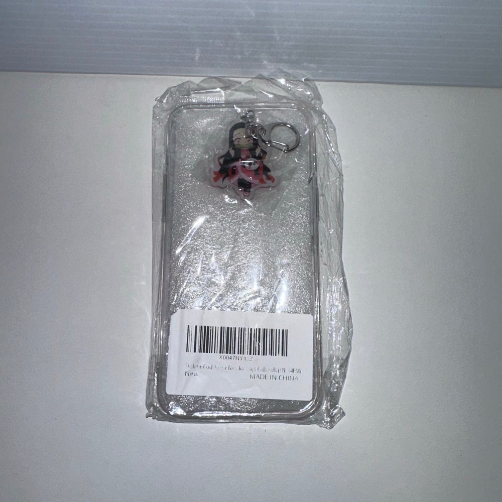 Demon Slayer Nezuko iPhone 14 Pro Max Case Pink Black NEW NWT with keychain - Picture 10 of 11
